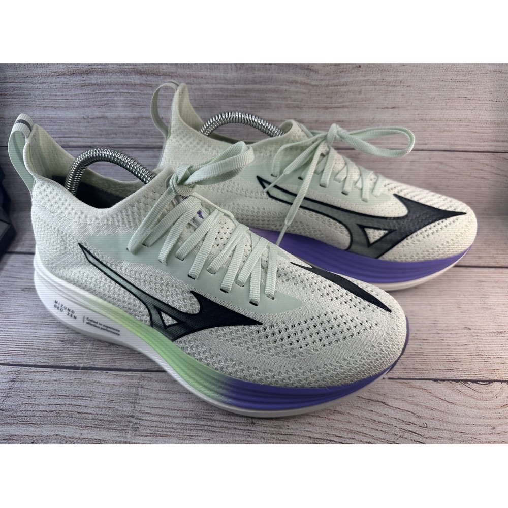 Mizuno Neo Zen Women's White Purple Lace Up Road Running Shoes Size 10 NWOB